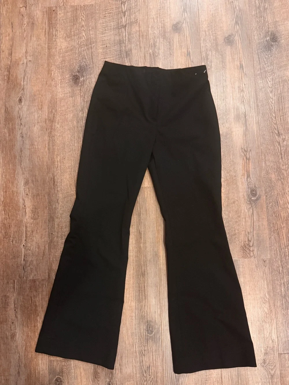Abercrombie & Fitch Black Ultra Wide Leg Forme Pant - size 28 short